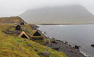 Archivo:Museo marítimo Ósvör, Bolungarvík, Vestfirðir, Islandia, 2014-08-15, DD 065