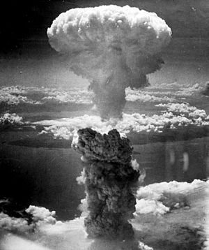 Archivo:Nagasakibomb