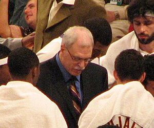 Archivo:Phil Jackson 2