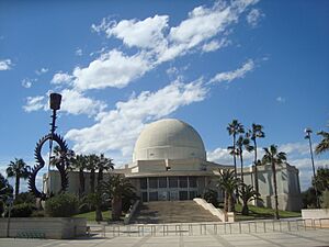 Archivo:Planetario de Castellón de la Plana