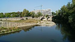 Archivo:Puente de Cuatro Vientos (Pamplona)