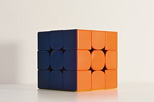 Archivo:Speedcube GAN