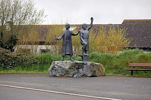 Archivo:Statue of Michael Joseph the Smith and Thomas Flamank - geograph.org.uk - 1263309