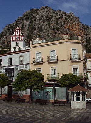 Archivo:Ubrique, La Plaza