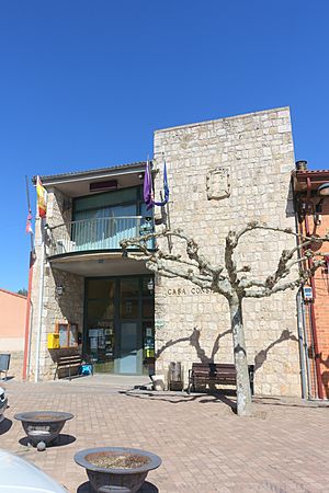 Archivo:Ayuntamiento de Villariezo