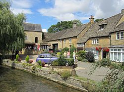 Bourton-on-the-Water 2010 PD 09.JPG