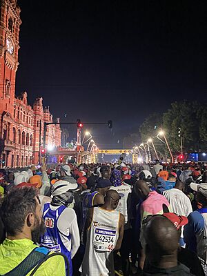 Archivo:Comrades Marathon 2023 Starting Line