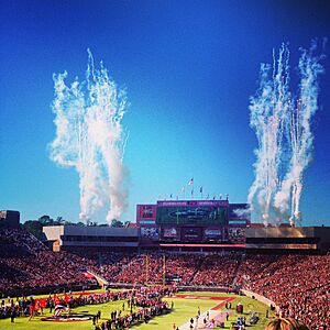Archivo:Doak Campbell Stadium - FSU