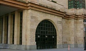 Archivo:Entrada del Auditorio de Albacete b