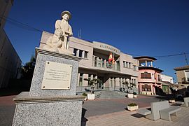 Formentera del Segura 6 - Ayuntamiento y detalle