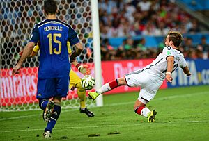 Archivo:Goldegotze