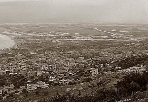 Archivo:Haifa from hill side 1898