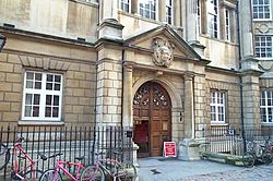 Archivo:Hertford College Oxford 20040124