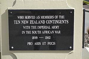 Archivo:Hokitika Clock Tower 276