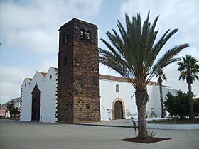 Iglesia de Nuestra Señora de la Candelaria - La Oliva - Fuerteventura - 1.JPG