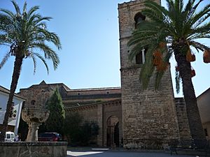 Archivo:Iglesia de Santa María de la Granada de Niebla
