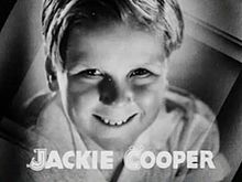 Archivo:Jackie Cooper in Broadway to Hollywood trailer