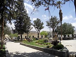 Plaza de Cachi.jpg