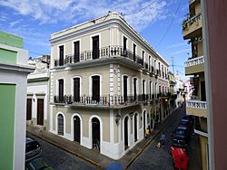 Archivo:Spanish Colonial architecture of Old San Juan, Puerto Rico