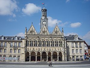 Archivo:Stadhuis Saint Quentin