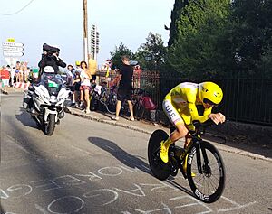 Archivo:Tadej Pogacar Tour de France 2024 stage 21