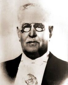 Toribio Mendoza (hijo).jpg