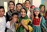 Archivo:Afghan Schoolchildren in Kabul