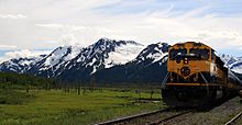 Archivo:Alaska Railroad train to Spencer Glacier