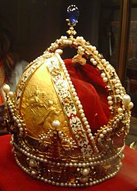 Archivo:Austrian imperial crown dsc02787