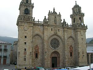Archivo:Catedral de Mondoñedo