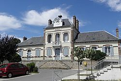 Courlon-sur-Yonne (89) Mairie.jpg