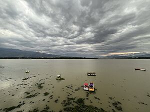 Archivo:Embalse San Jacinto - Tarija, Bolivia