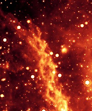 Archivo:False-Color Image of Double Helix Nebula