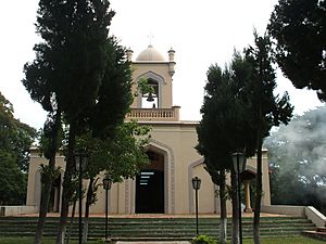 Archivo:Frente de la Iglesia de Altos