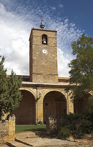 Archivo:Iglesia de los Santos Justo y Pastor, Noviercas, España, 2012-09-01, DD 02