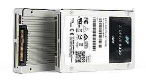 Archivo:OCZ Z6300 NVMe flash SSD, U.2 (SFF-8639) form-factor
