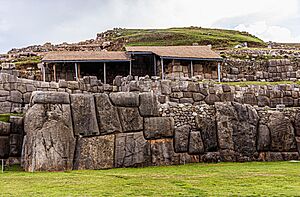 Archivo:Sacsayhuaman - 51187863896