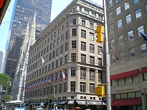 Archivo:SaksFifthAvenue