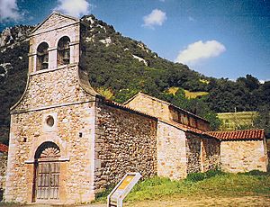Archivo:Santo adriano de Tuñon