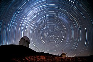 Archivo:Starry La Silla Observatory