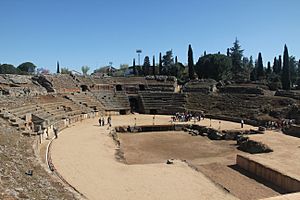 Archivo:VR Merida 02-Amphitheatre