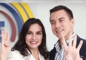 Archivo:Veronica Abad and Daniel Noboa