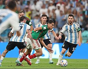 Archivo:2022 FIFA World Cup Match 24, Argentina v Mexico - 04