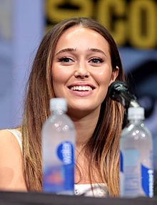 Alycia Debnam-Carey para Niños