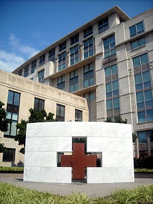 Archivo:American Red Cross Administrative Headquarters