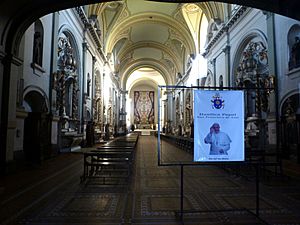 Archivo:Basílica de San Francisco - Interior - Buenos Aires