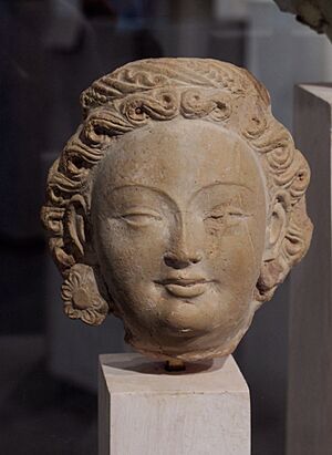 Archivo:Bodhisattva ou devata. Tumshuq. Musée national des arts asiatiques Guimet