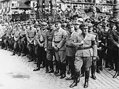 Archivo:Bundesarchiv Bild 183-H12168, Nürnberg, Reichsparteitag der NSDAP
