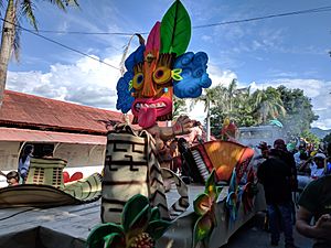 Archivo:Carnaval del Río y del Sol - La Dorada Caldas