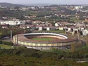 Archivo:Estadio Multiusos de San Lazaro